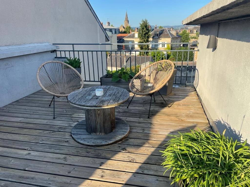 Apartment Rooftop *
