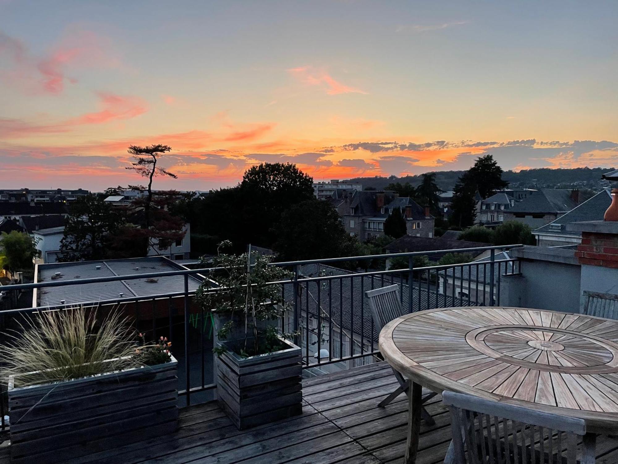 Rooftop Apartment